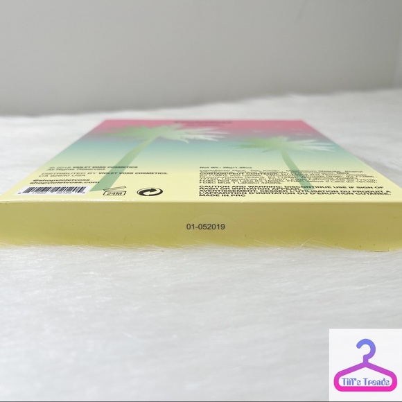 Violet Voss Flamingo Pro Eyeshadow Palette - Picture 8 of 12